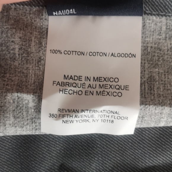 Set of Two Nautica Bed Pillow Shams Fold-over Close Blue & Red Plaid 26" x 20.5" - Picture 6 of 6